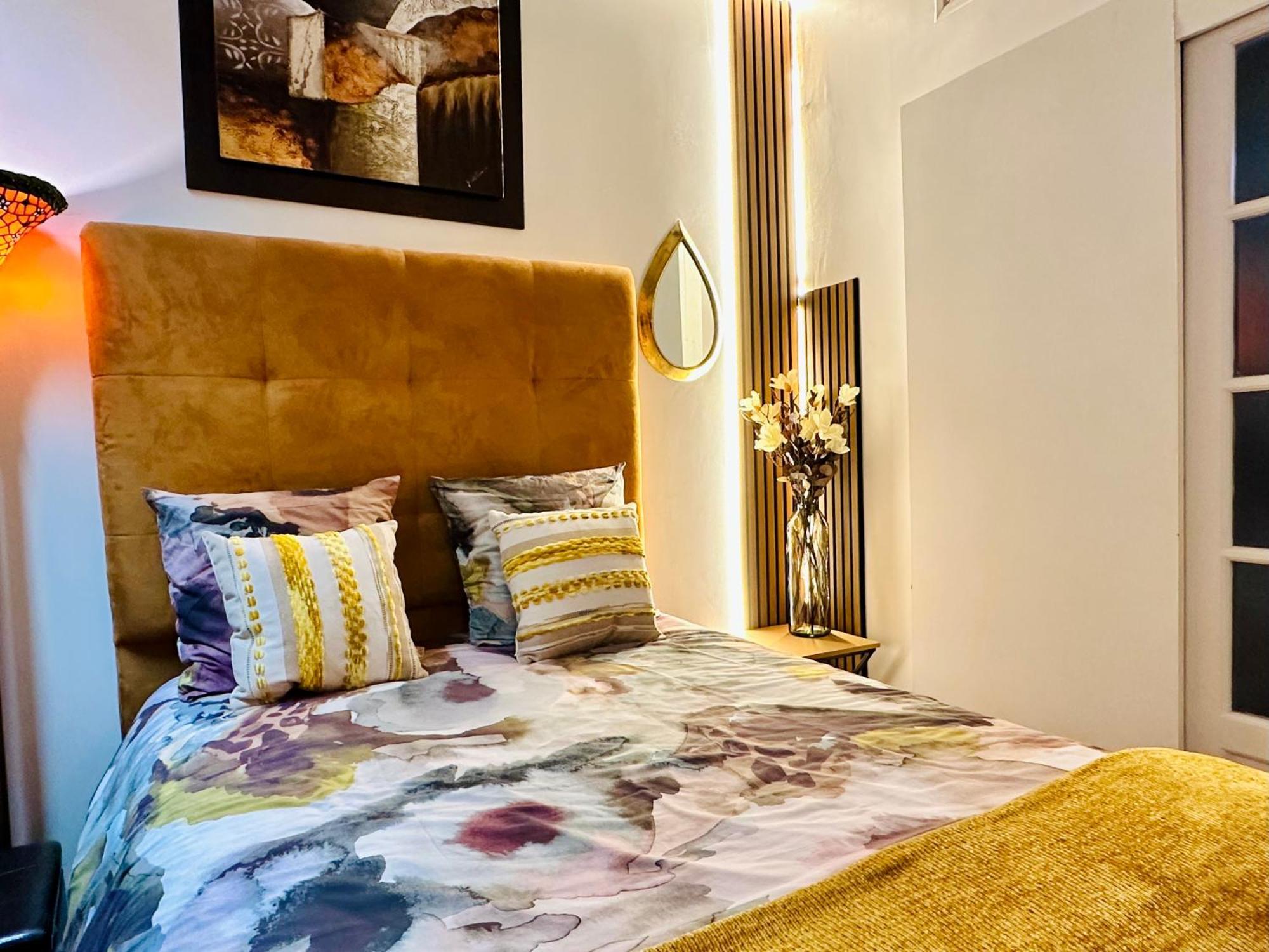 Studio Design By Kenzo Near Notre Dame ปารีส ภายนอก รูปภาพ